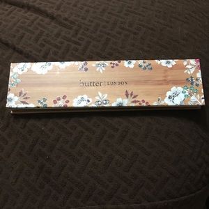 Butter London Natural Goddess palette
